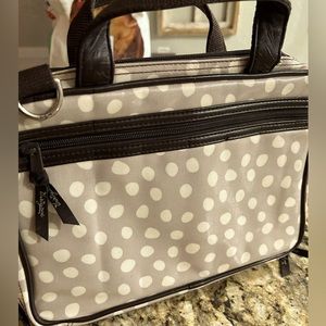 THIRTY-ONE COSMETIC TRAVEL BAG DELUXE!!!